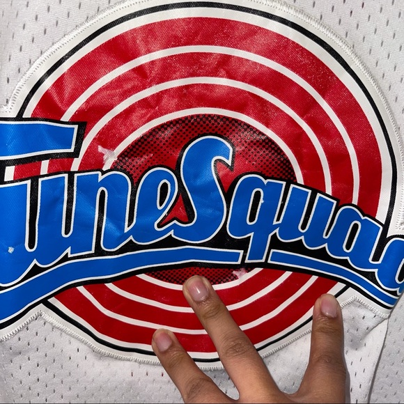 Men’s sz S Looney Tunes Squad Bugs 1 Vintage White Space Jam jersey-Nostalgic - Picture 7 of 8